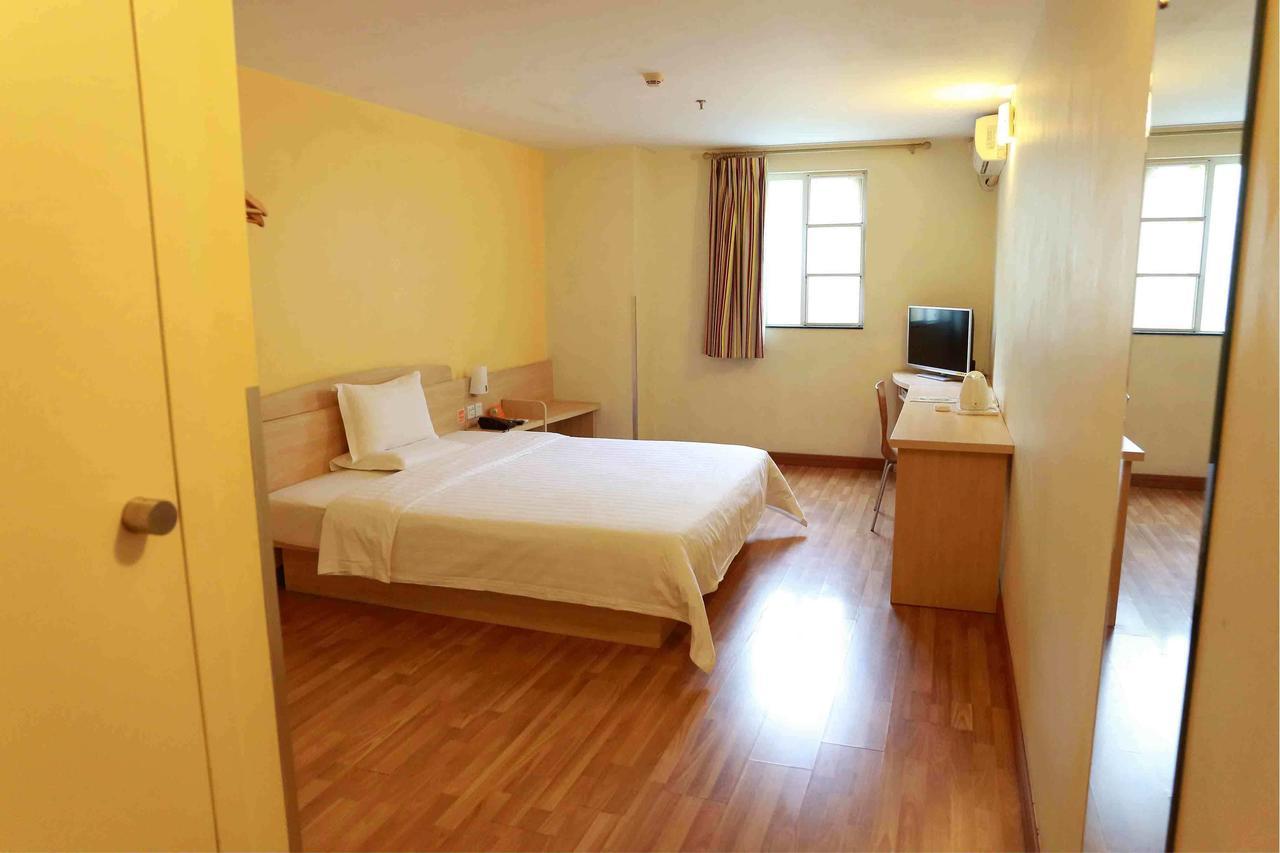 7Days Inn Changchun Renmin Avenue Pingquan Road Exteriör bild